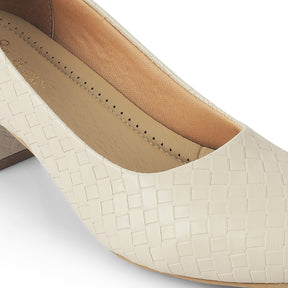 Tresmode Morco Cream Women's Dress Pumps