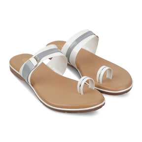 The Jovail White Women's Casual Flats Tresmode - Tresmode