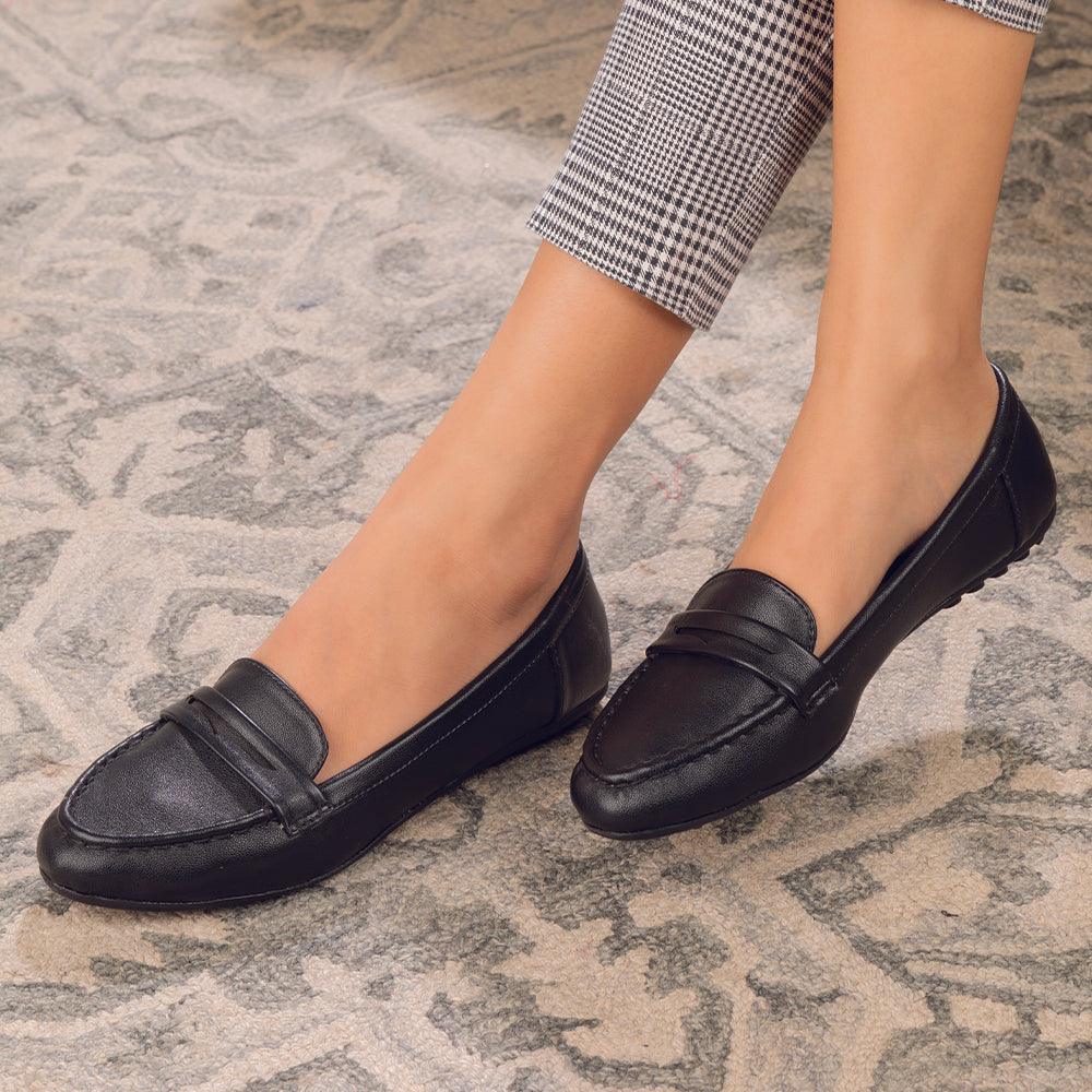 The Snap Black Women's Casual Loafers Tresmode - Tresmode