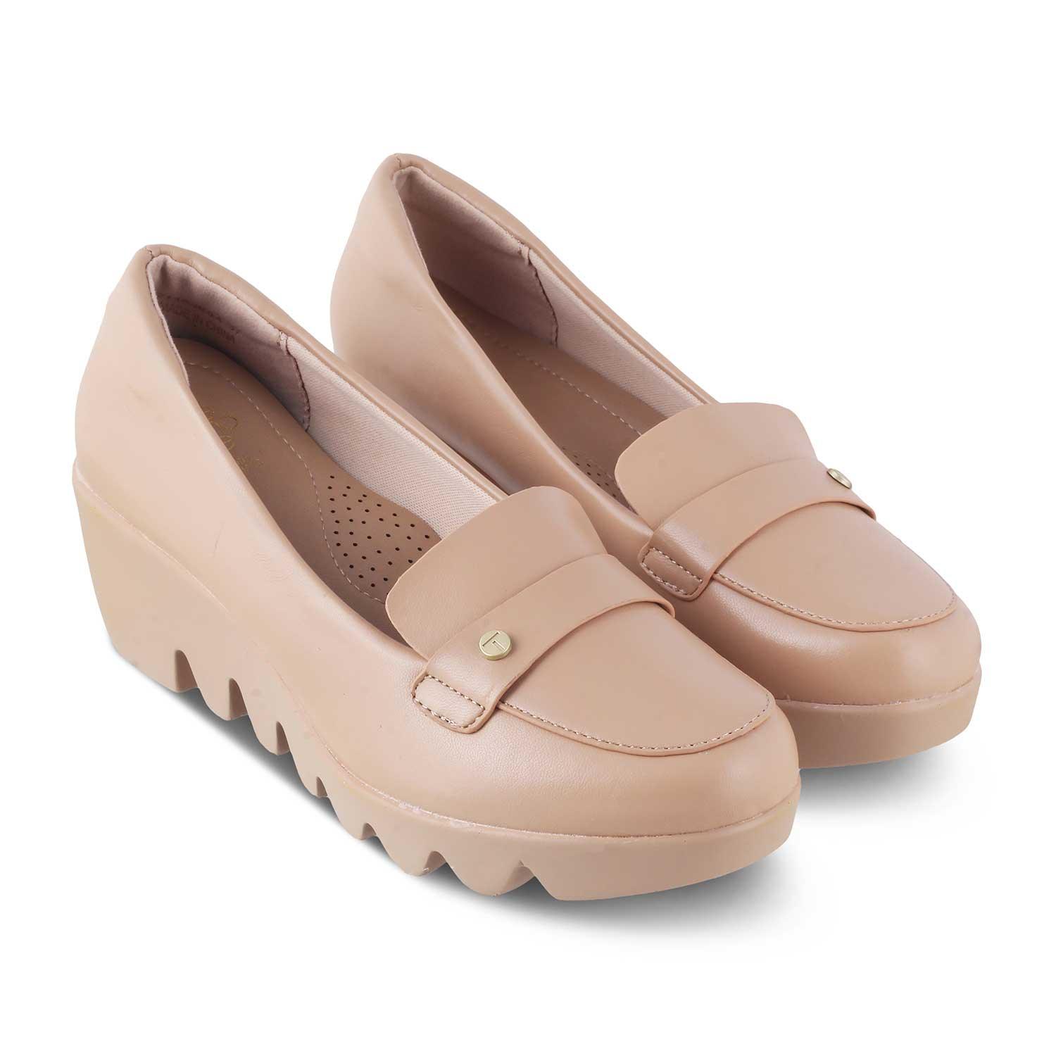 Tresmode Towes Tan Women's Dress Wedge Loafers